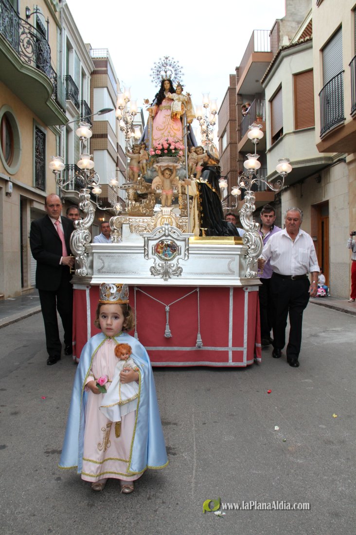 La Vilavella celebró la festividad de la Mare de Déu del Roser