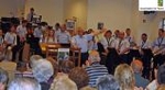 Tales homenajea a su música más veterano, Eloy Puertas