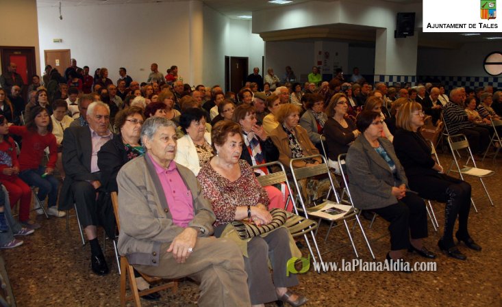 Tales homenajea a su música más veterano, Eloy Puertas
