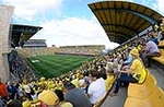 El Villarreal CF gana al la UD Almería (1-0) y regresa a la primera división