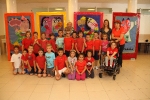 Ripollés, impresionado por los trabajos del CEIP Noves de Calatrava