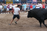 Las peñas Sant Joan y Amics del Bou disfrutan de la tarde taurina