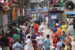 Burriana se estrena en los encierros de toros cerriles con un herido grave y once leves