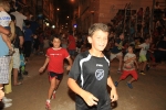 Centenares de niños disfrutan con el encierro de carretones embolados