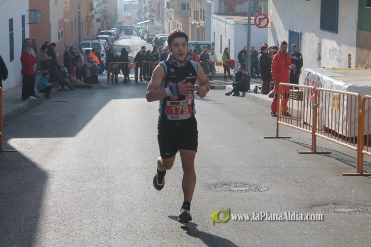 Jonathan Roglá y Silvia Miralles ganan la carrera Gimnasio Ventura