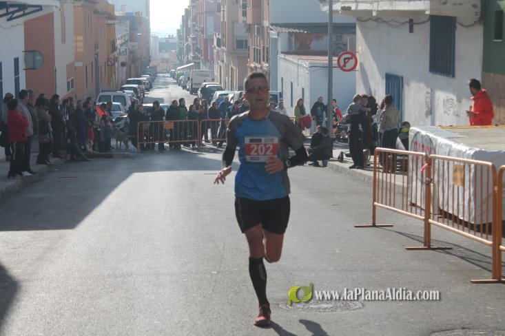Jonathan Roglá y Silvia Miralles ganan la carrera Gimnasio Ventura