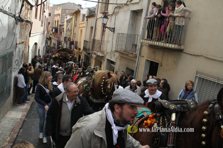 60.000 kilos de leña para la hoguera de Sant Antoni de Borriol