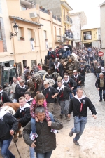 60.000 kilos de leña para la hoguera de Sant Antoni de Borriol