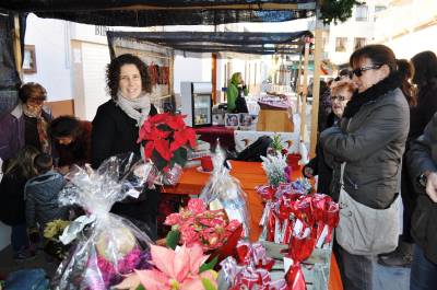Los comercios de Sant Joan de Mor exponen sus mejores productos en la III Fira Nadalenca