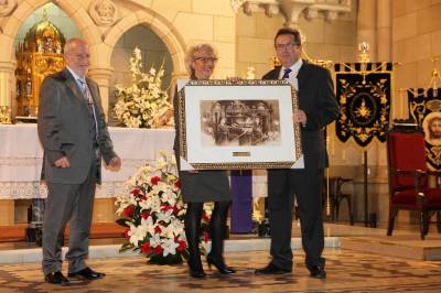 Fotografia /Galeria/2014/4/102805_54887/6_M1.jpg