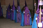 Participativo desfile procesional del Santo Entierro en Les Alqueries