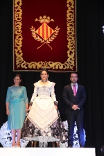 Paula Rico recibe la  banda de Reina de las fiestas de Vila-real