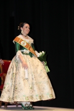 Paula Rico recibe la  banda de Reina de las fiestas de Vila-real