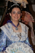 Paula Rico recibe la  banda de Reina de las fiestas de Vila-real