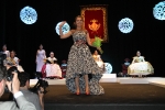 Paula Rico recibe la  banda de Reina de las fiestas de Vila-real