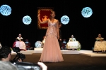 Paula Rico recibe la  banda de Reina de las fiestas de Vila-real