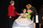 Paula Rico recibe la  banda de Reina de las fiestas de Vila-real