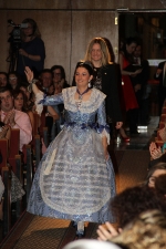 Paula Rico recibe la  banda de Reina de las fiestas de Vila-real