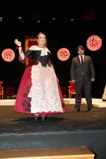 Paula Rico recibe la  banda de Reina de las fiestas de Vila-real