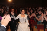Paula Rico recibe la  banda de Reina de las fiestas de Vila-real