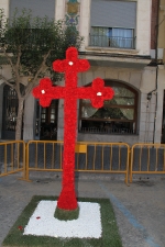 Las Cruces de Mayo ya visten las calles de Burriana