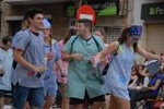 La Cavalcada de Festes pone el punto de humor y colorido a las fiestas
