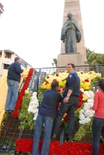 Multitudinaria ofrenda a Sant Pasqual