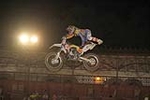 El cielo de castellón se llena de las piruetas del Free Style