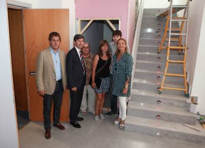Los vecinos presentan sus propuestas para los presupuestos participativos del 2015 en las Juntas de Distrito