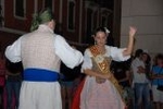 El tradicional 'ball de plaça' pone el folklore a las fiestas