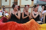 El Barri València se alza con el primer premio en la Batalla de Flores