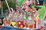 El Barri València se alza con el primer premio en la Batalla de Flores