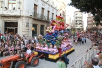 El Barri València se alza con el primer premio en la Batalla de Flores