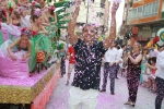 El Barri València se alza con el primer premio en la Batalla de Flores