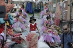 El Barri València se alza con el primer premio en la Batalla de Flores