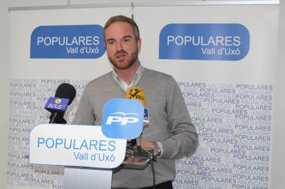 scar Clavell presenta su candidatura en el PP a la alcalda de Vall d'Ux