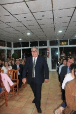 La Mercè despide a sus falleras del 2015 y recibe a las del 2016