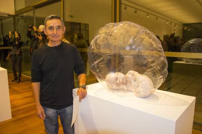 Nuevo premio internacional para el relevante ceramista alcorino Crist�bal Saborit en esta ocasi�n en la Bienal de Aveiro (Portugal)