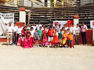 La Escuela Taurina de la Diputacin ha cerrado una excelente temporada con una clase prctica de sus alumnos en Oropesa