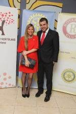 El Rotary Club culmina el proyecto de sufragar una zona de juegos infantil en el CEE Pla d'Hortolans