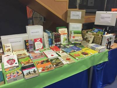La Biblioteca de Vinars dedica este mes a los libros que ayudan a tener una vida sana