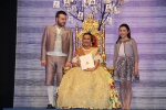 Elogiosos poemas para Alejandra Guardino en la Pleitesía a la Reina Fallera 2015