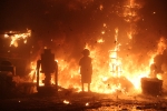 El fuego convierte en ceniza las fallas 2015