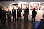 La Biblioteca municipal acoge una exposición de Medallas de la Semana Santa de España