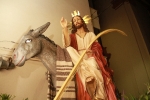Las calles de Nules acogen el Vía Crucis procesional