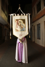 Las calles de Nules acogen el Vía Crucis procesional