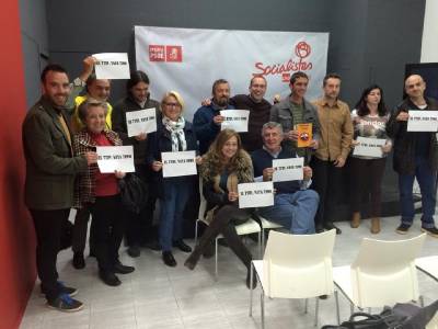 Los socialistas de Castelln renen a las plataformas antifracking para mostrarles el apoyo a sus iniciativas