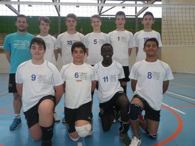 El equipo infantil masculino del Club de Voleibol Mediterrneo de Castelln se asegura su participacin en el Campeonato de Espaa