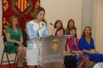 Vila-real rep homenatge a les reines i dames de les festes de 1965 i 1990