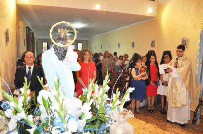 La procesin en honor a la Mare de Du dels ngels cierra las fiestas patronales de La Barona